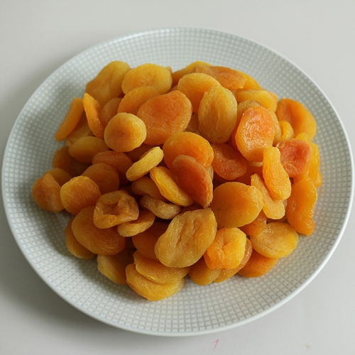 새콤달콤한 살구를 쫀득하게 말린 무설탕 씨 없는 건살구 500g